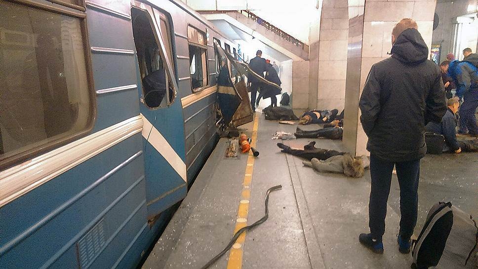 Последствия взрыва в метро в Санкт-Петербурге в 2017 году