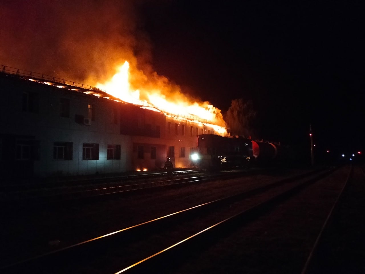 Последствия удара по Кореневскому заводу низковольтной аппаратуры в Курской области