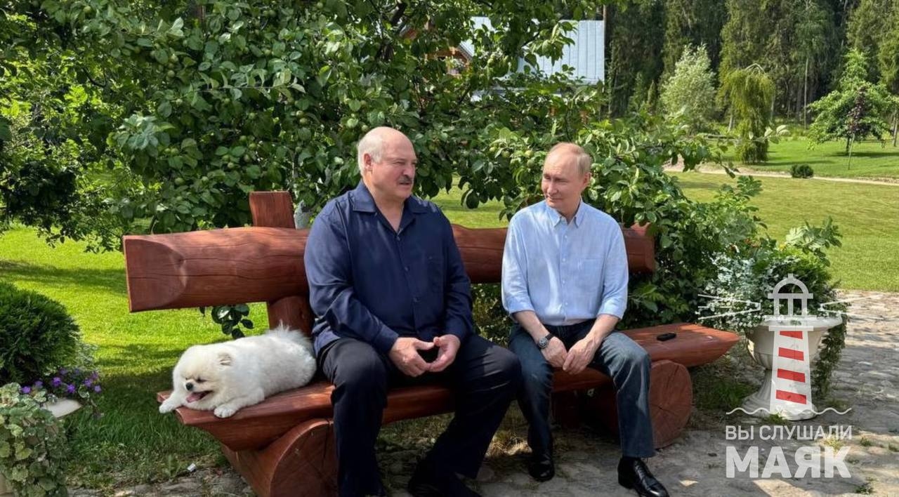 Фото: Владимир Путин и Александр Лукашенко в Валааме, 1 августа / «ВЫ СЛУШАЛИ МАЯК»